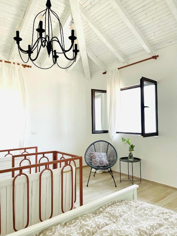 Chic Sea Front Apartment With Breathtaking Kotor Bay View Donji Stoliv Dış mekan fotoğraf