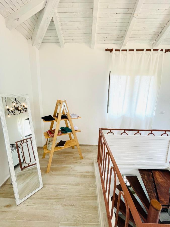 Chic Sea Front Apartment With Breathtaking Kotor Bay View Donji Stoliv Dış mekan fotoğraf